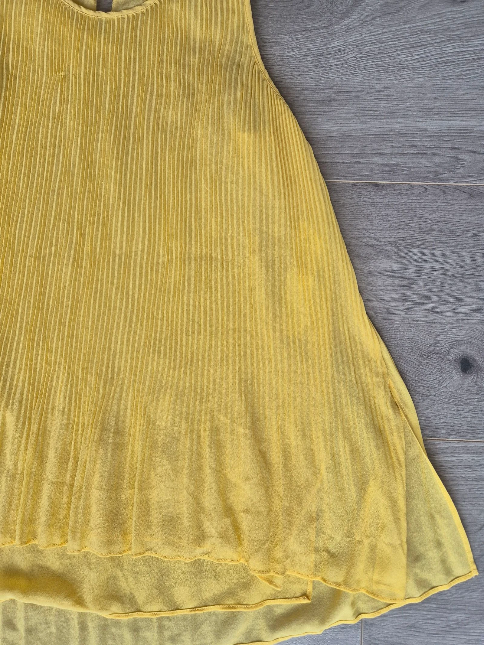 ZARA Haut Plissé Jaune / Blouse Sans Manches avec Fermeture Arrière – Taille S – photo 4